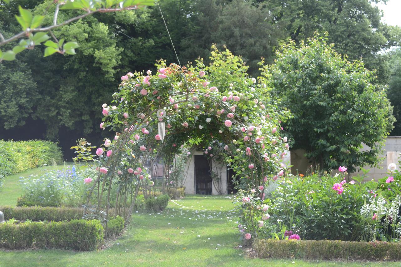 La Maison Du Potager De Mazieres Sainte-Solange Экстерьер фото